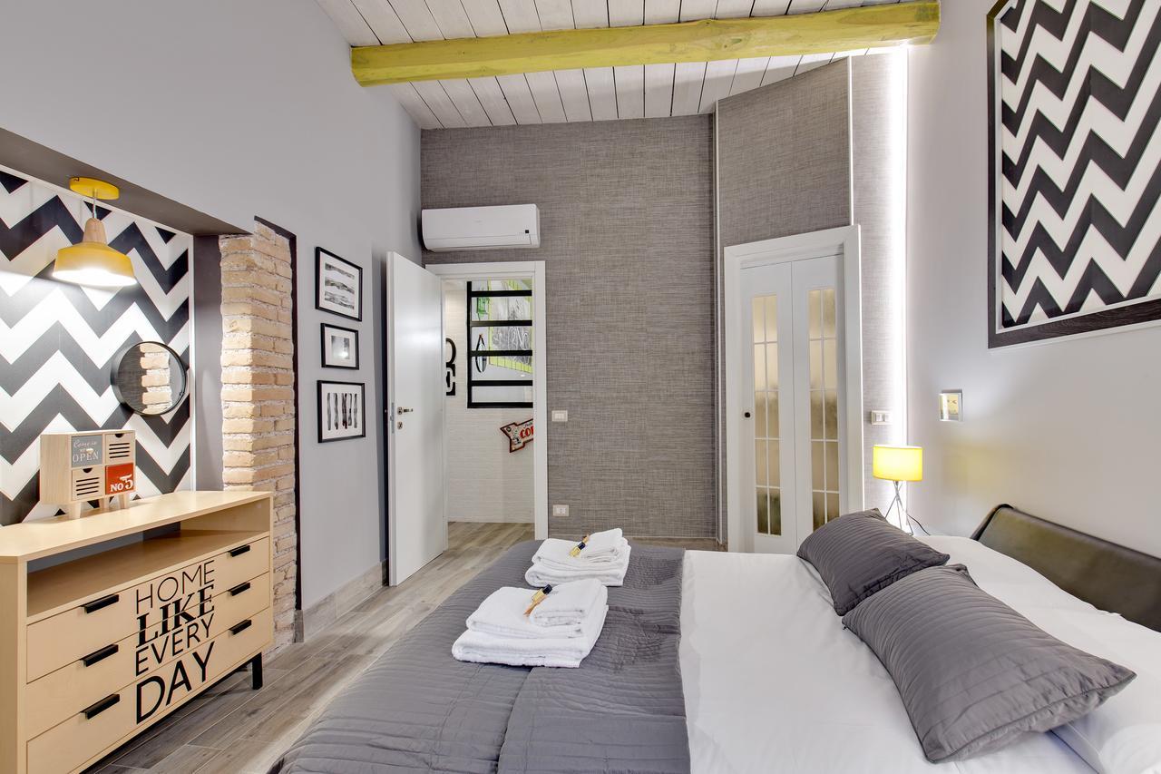 Rome As You Feel - Design Apartment At Colosseum Exterior photo